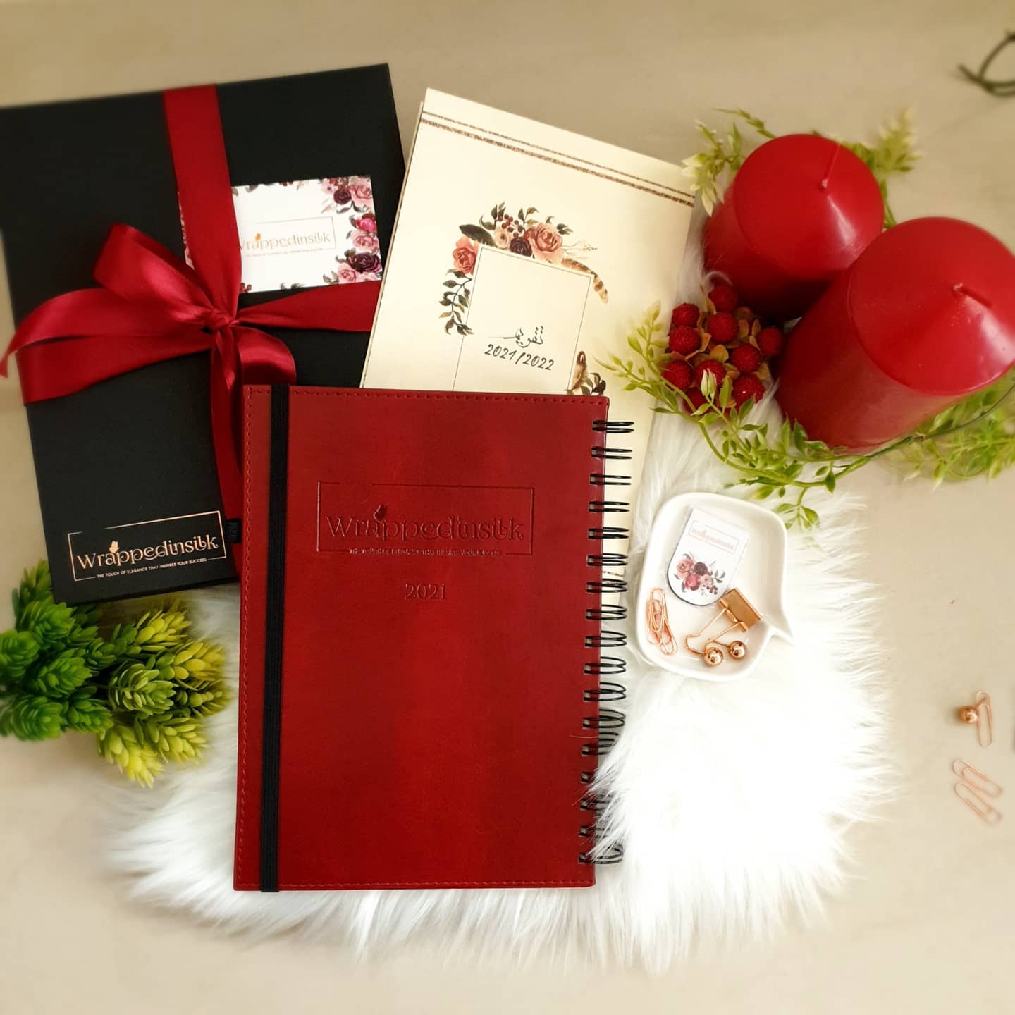 WRAPPEDINSILK planner undated Arabic CHERRY edition